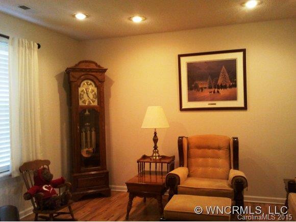 414 River Bend Drive - Photo 9