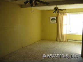 231 Balsam Road - Photo 4