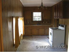 231 Balsam Road - Photo 5