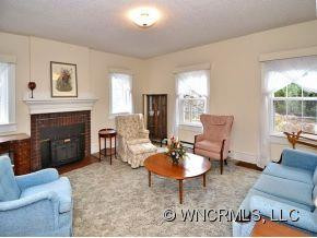 205 STONEWALL AVENUE - Photo 4