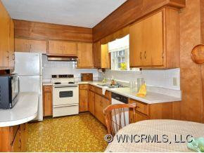 205 STONEWALL AVENUE - Photo 7