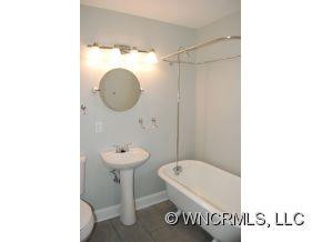 35 Walton Street - Photo 8