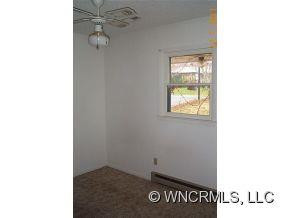 17 Hickory Drive - Photo 6