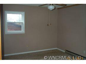 17 Hickory Drive - Photo 10