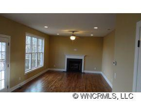 22 Lily Hill Road - Photo 4