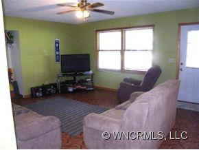 12 Homewood Drive - Photo 5
