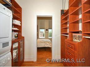 52 BILTMORE AVENUE, #204 - Photo 9