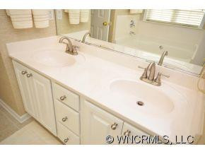 181 Meadow Pathway Drive - Photo 17