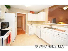 181 Meadow Pathway Drive - Photo 8