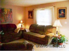 12 SKYVIEW TERRACE - Photo 2
