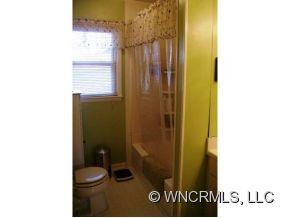 12 SKYVIEW TERRACE - Photo 11
