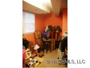 12 SKYVIEW TERRACE - Photo 16