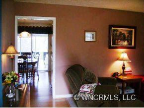 12 SKYVIEW TERRACE - Photo 4