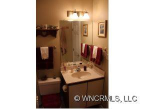 1606 Abbey Circle - Photo 8