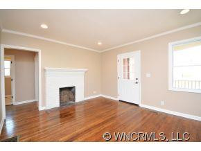 120 Bartlett Street - Photo 2