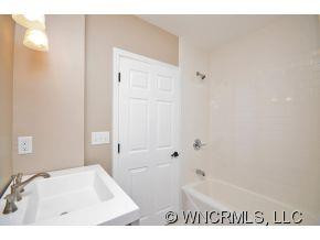 120 Bartlett Street - Photo 11