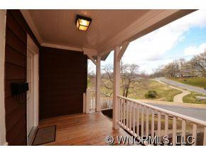 120 Bartlett Street - Photo 16