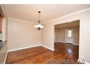 120 Bartlett Street - Photo 3