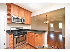 120 Bartlett Street - Photo 5