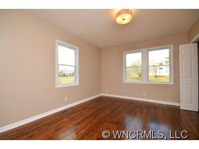 120 Bartlett Street - Photo 10