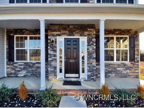 282 ROANOKE ROAD - Photo 2