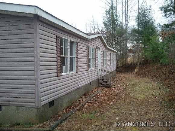 58 De Witt Ln