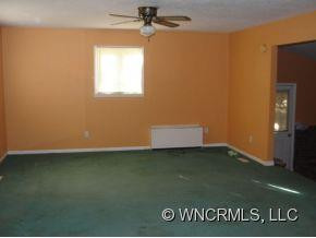 653 OLD HOLBERT ROAD - Photo 2