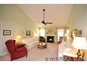 35 Meadow Pathway Drive - Photo 13