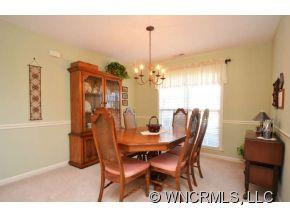 35 Meadow Pathway Drive - Photo 4