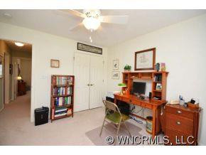 35 Meadow Pathway Drive - Photo 7