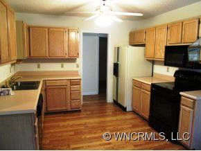 19 Strathmore Drive - Photo 5