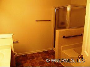19 Strathmore Drive - Photo 8