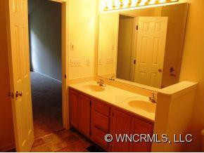 19 Strathmore Drive - Photo 9