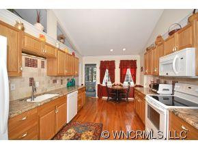 1050 Saddlebrook Drive - Photo 6