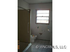 115 Glover St - Photo 14
