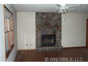 229 Falling Spring Rd - Photo 3