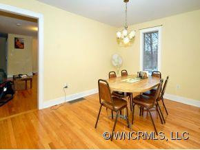 308 WATSON ROAD - Photo 3