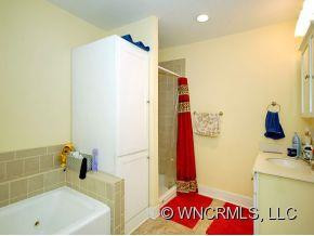 308 WATSON ROAD - Photo 6