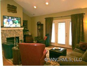 602 Vista Falls Rd - Photo 3