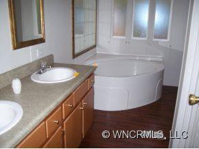 19 Robert Allman Road - Photo 2