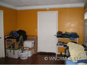 8 Hickory Terrace - Photo 13