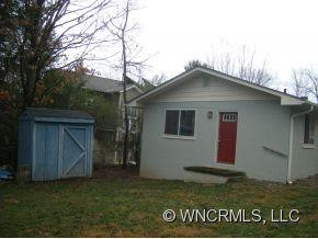8 Hickory Terrace - Photo 3