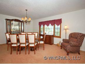 61 BRADDOCK WAY - Photo 3
