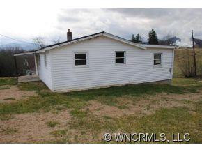 15 Rocky Street - Photo 2