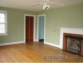 141 Montview Circle - Photo 10