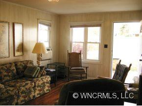 44 Owen Street - Photo 3