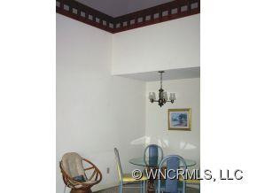 312 GARDEN LANE - Photo 7