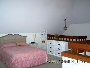 312 GARDEN LANE - Photo 10