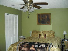 8 Tuckaway Drive - Photo 5