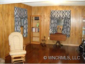 8 Tuckaway Drive - Photo 10